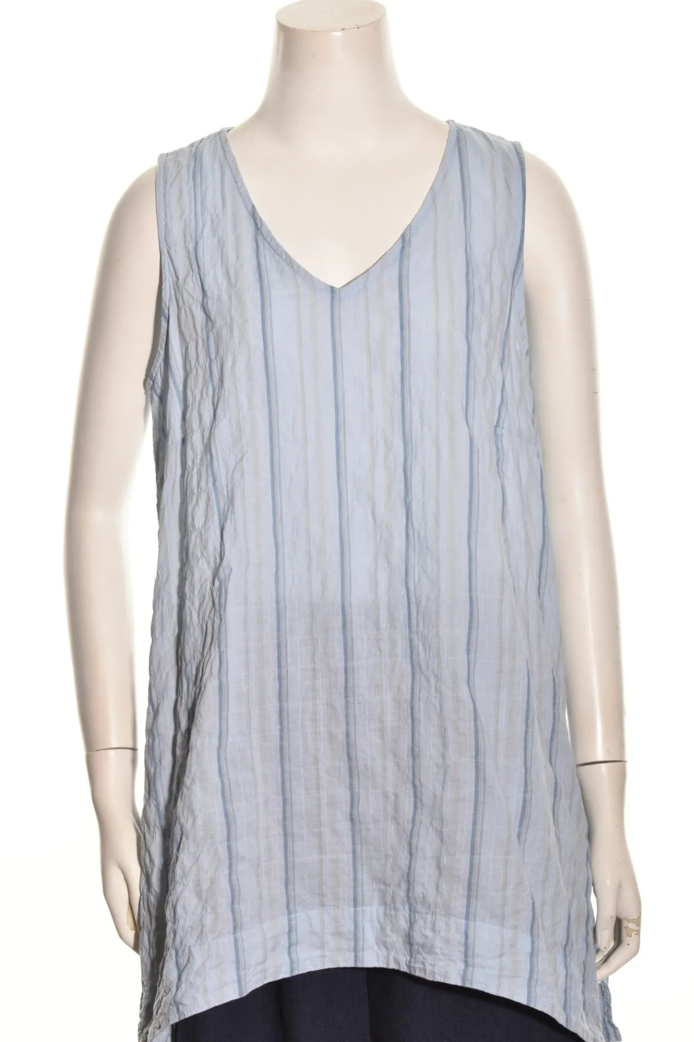 Cut Loose. Flowy Tank.